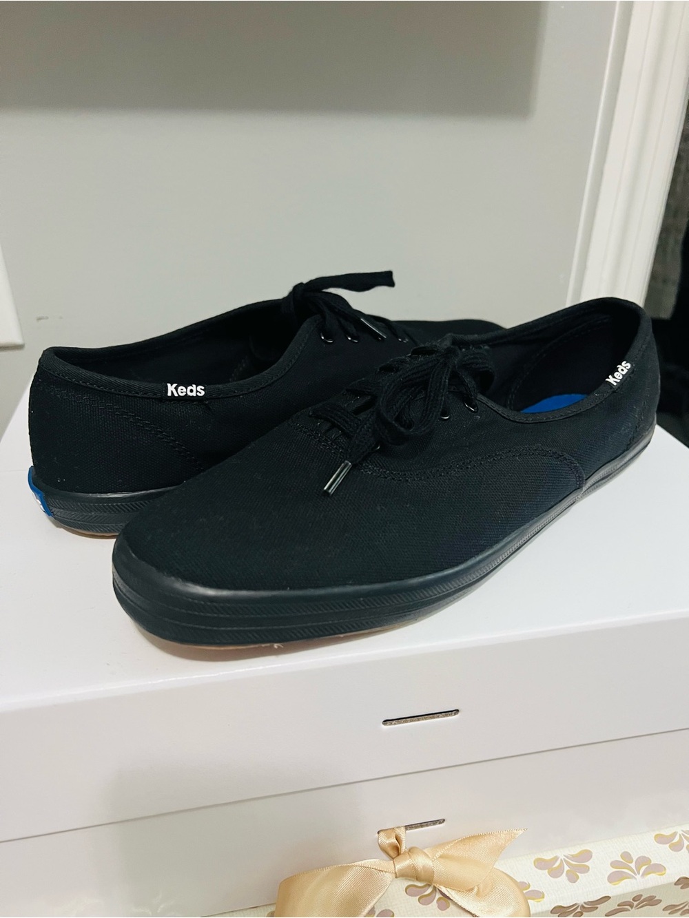 Keds Women’s Black Canvas Lace-Up Sneakers